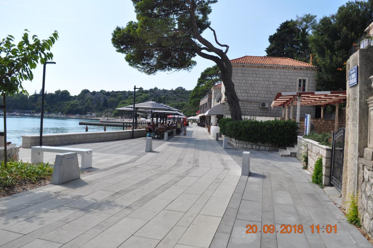 Zupa Dubrovacka Guest House Mlini Extérieur photo